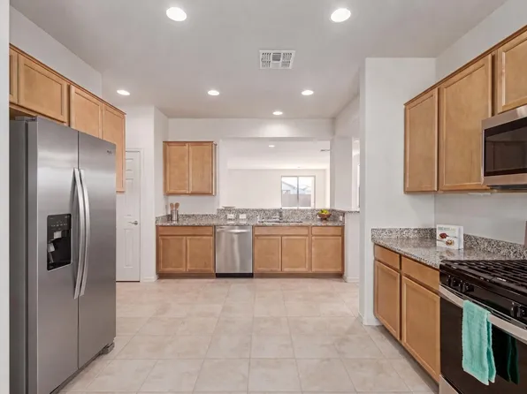 7143 W Coles Rd, Laveen, AZ 85339