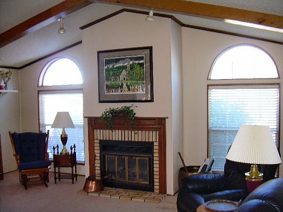 2nd image of 8474 Willowcourt Dr