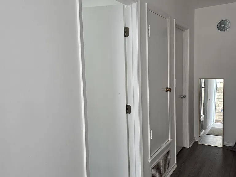 9429 Gledhill St — Photo 7