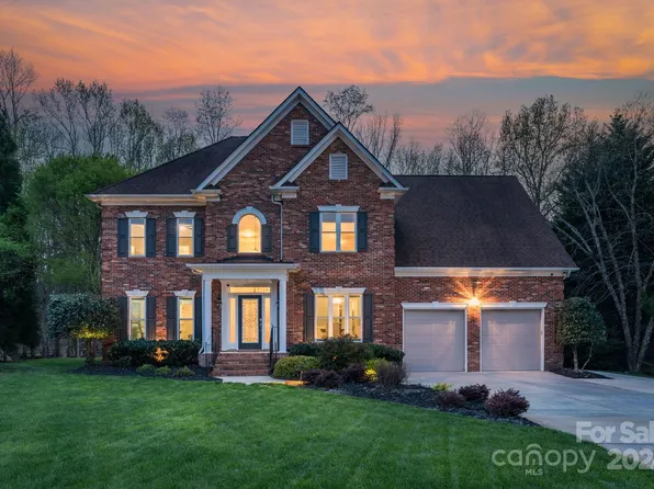 7004 Edenderry Dr, Charlotte, NC 28270