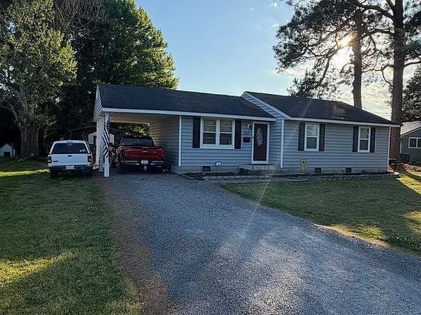205 W 2nd St, Edenton, NC 27932
