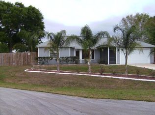 825 Lexington St NE, Palm Bay, FL 32907