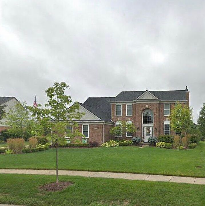 1st image of 48736 Greenwich Cir