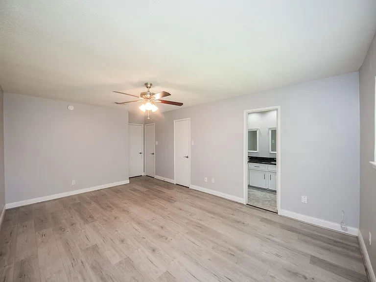 2903 Pepper Wood Dr — Photo 22