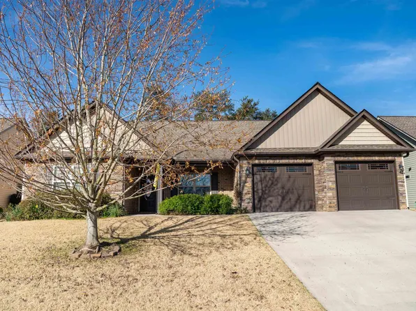 209 Longmont Dr, Boiling Springs, SC 29316