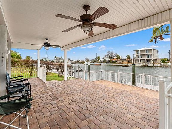 4th image of 4383 Biscayne Dr