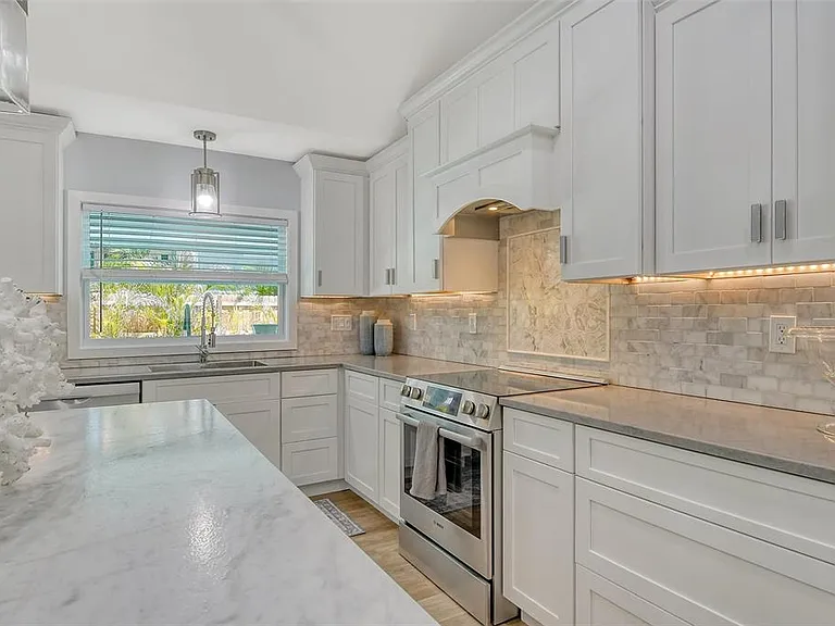4852 Featherbed Ln — Photo 23