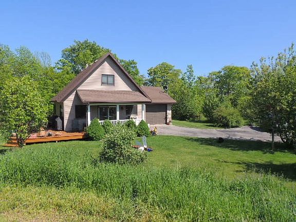 4th image of 10444 Northwoods Dr