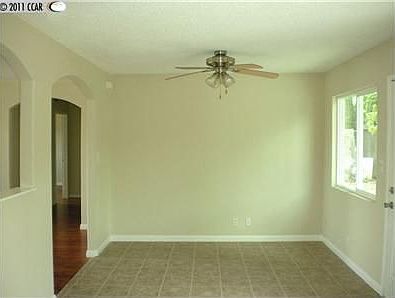 4th image of 7829 Shannon Ave