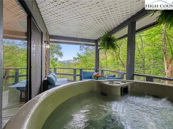 252 Hemlock Road, Banner Elk, NC 28604
