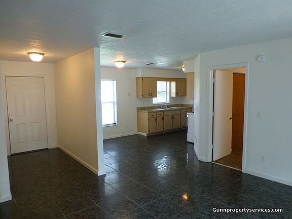 3rd image of 11540 SE 129th Pl