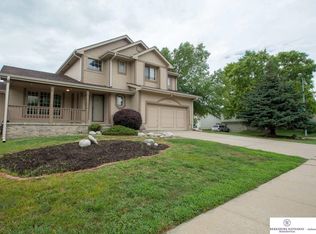 7112 S 155th Ave, Omaha, NE 68138