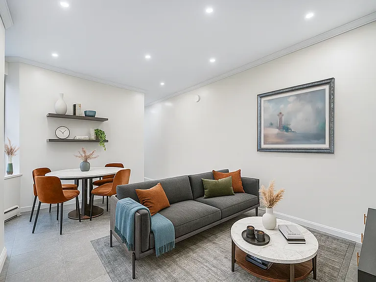 206 W 109th St #2A — Photo 1