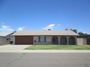 2526 E Manhatton Dr, Tempe, AZ 85282