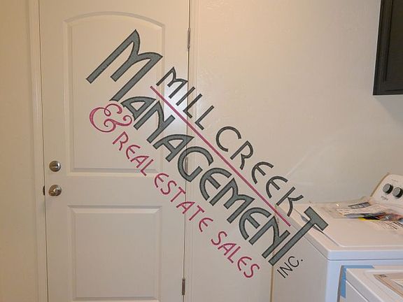 4th image of 2137 E Woodsville Ct