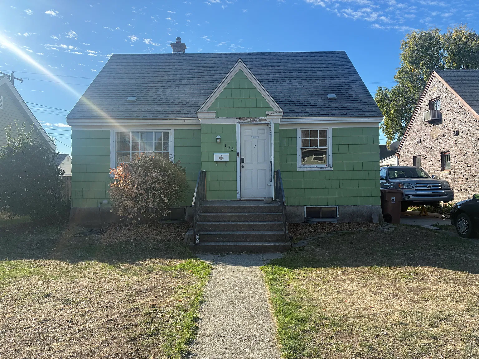 3 bed, 1942 sqft, $1,900 — Photo 3