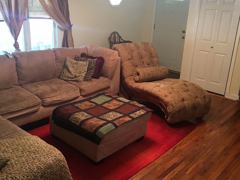 1st image of 1315 N Blackburn Ave
