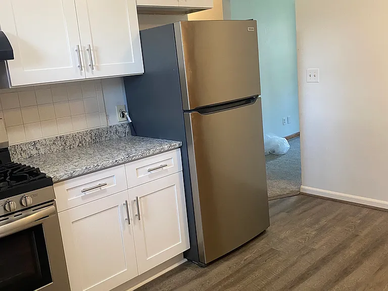 824B Southeast Ave — Photo 5