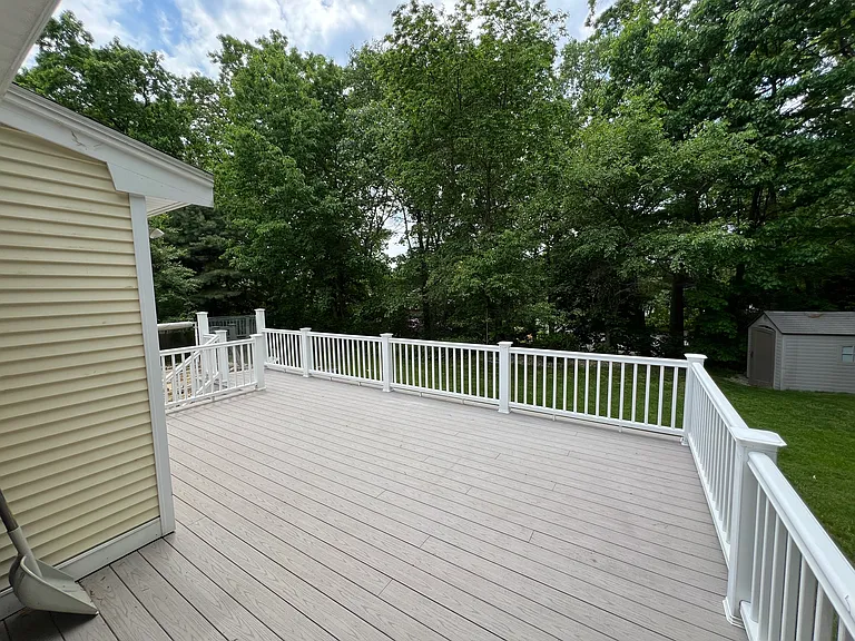 123 Lincoln Pkwy — Photo 8