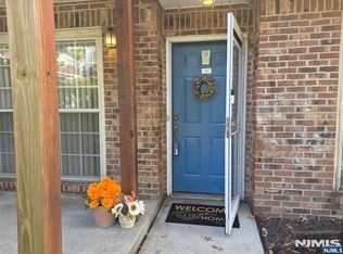240 Village Circle Drive #1131, Fort Lee, NJ 07024