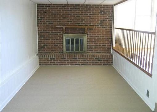 3rd image of 3215 Blackwood Ave
