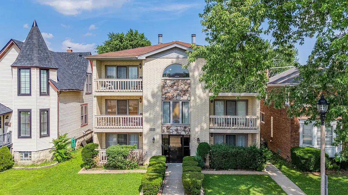 Building Photo - 3103 Grove Ave #2N