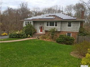 5 Danville Ct, Greenlawn, NY 11740