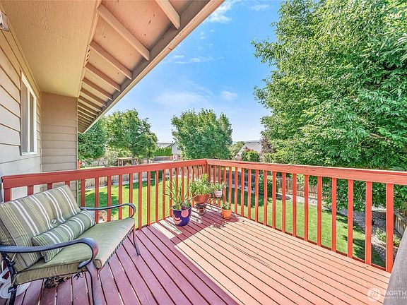 4th image of 2427 Bellanca Ct