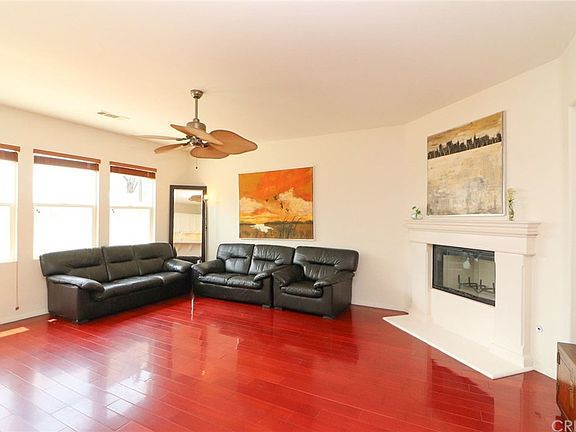 2nd image of 30118 Cambridge Ave