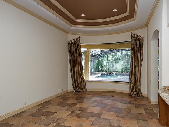 3rd image of 463 Mangrove Ct
