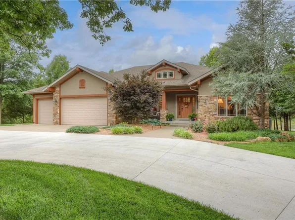 1135 E 540th Ave, Pittsburg, KS 66762