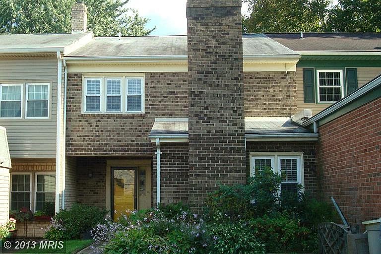 1st image of 1022 Moorefield Hill Pl SW