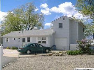 816 Leeward Dr, Forked River, NJ 08731