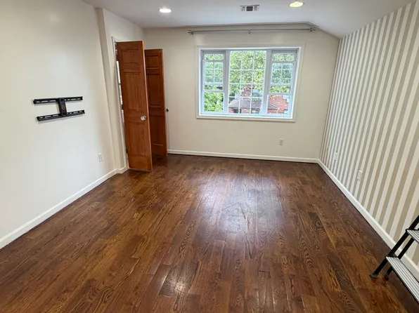 2721-2723 Hering Ave #2, Bronx, NY 10469