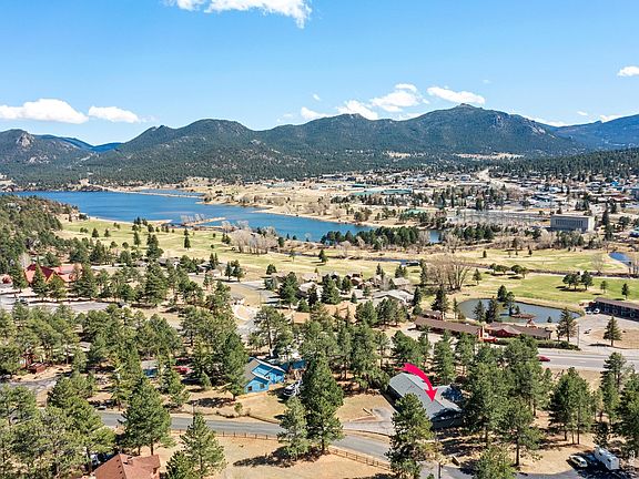 5th image of 829 Panorama Cir