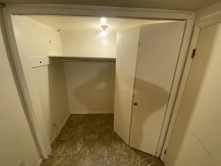 713 State St #BASEMENT — Photo 13