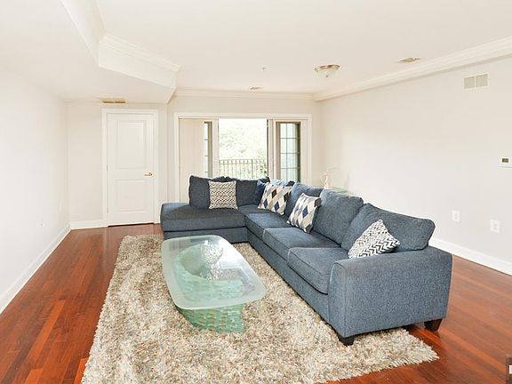 5th image of 54 Polifly Rd APT 409