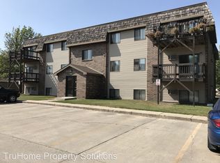 1951 S 29th St #3, Grand Forks, ND 58201