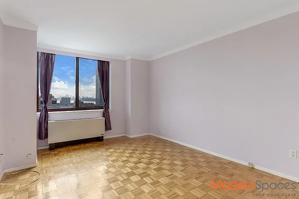 Rented by Modern Spaces | media 25