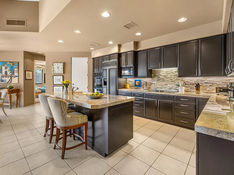 50445 Mountain Shadows Rd — Photo 35