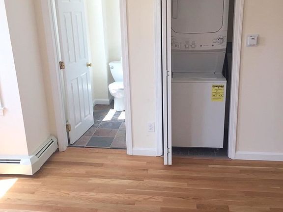 291 Beacon St. #1 Somerville - Inman Square Shared Unit Phot
