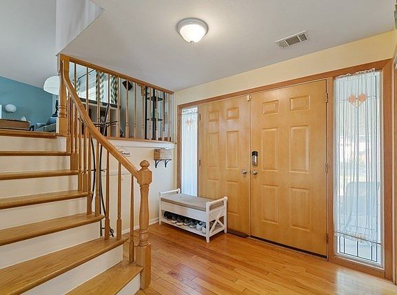 2nd image of 1915 N Burke Dr
