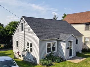 602 N Lincoln Dr, Hancock, MI 49930