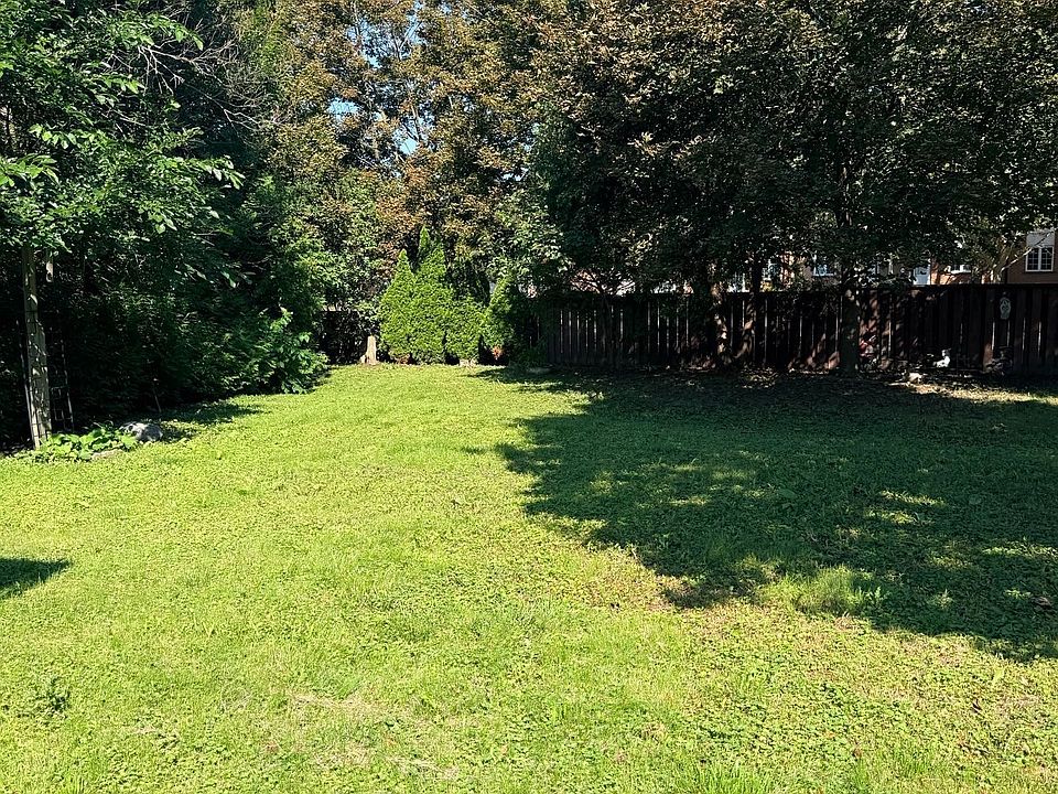 2nd image of 41 Harrison Ct