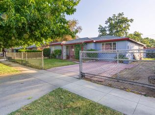 2489 S Page Ave, Fresno, CA 93725
