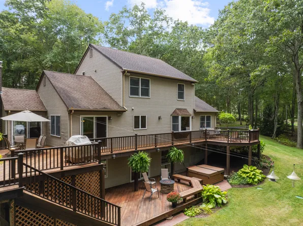 82 Corrina Lane, Salem, CT 06420