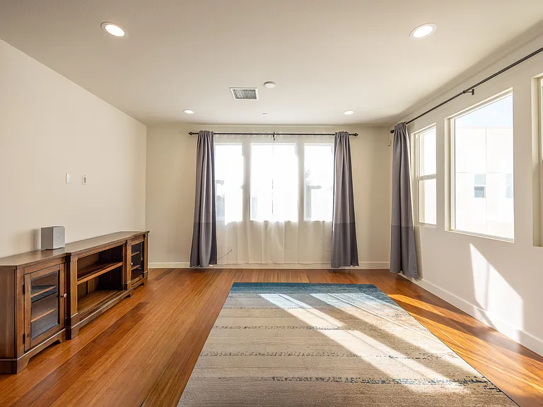 3613 Jackson Way — Photo 8