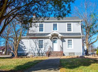 2753 Canfield Rd, Akron, OH 44312