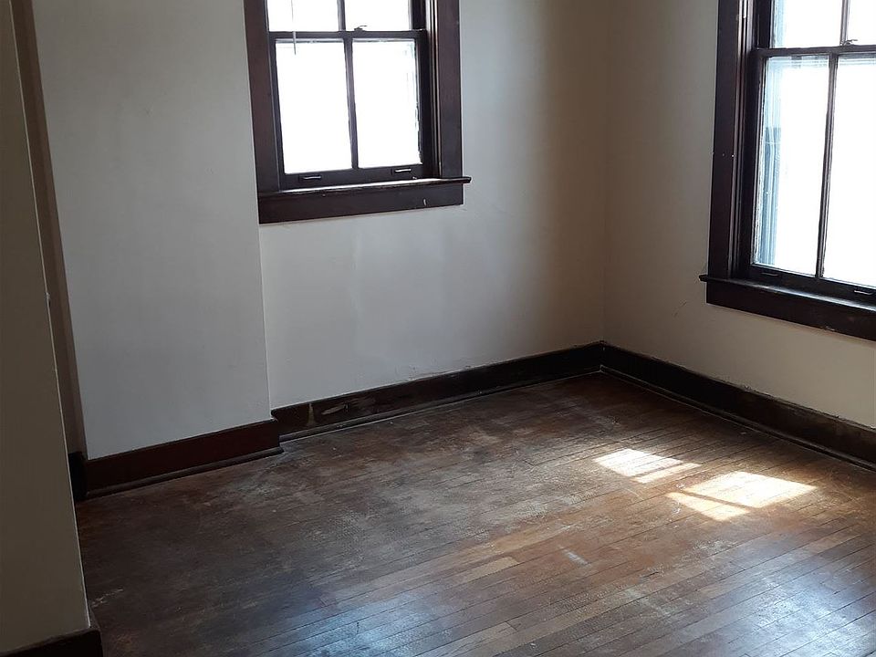 1st image of 638 N Main St APT 6