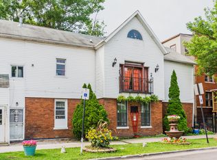 1667 N Francisco Ave, Chicago, IL 60647